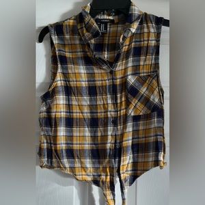Forever 21 Flannel Crop